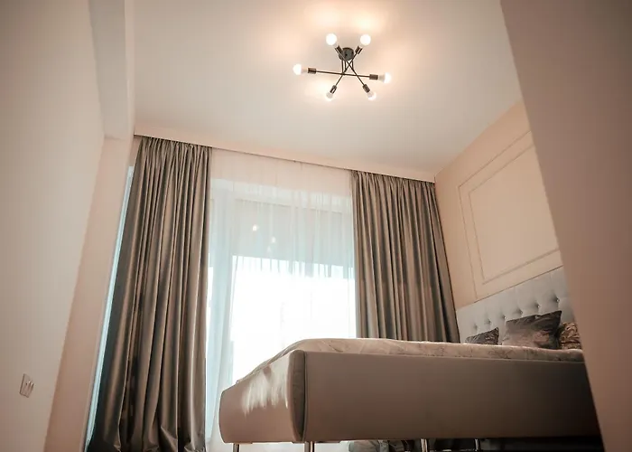 Cozy Getaway Sector 1 *