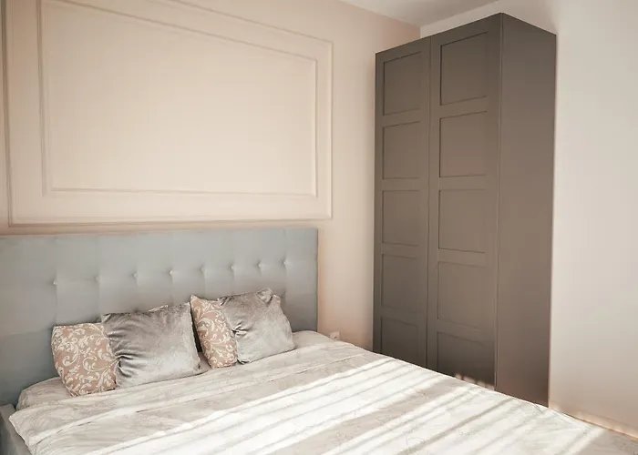 Cozy Getaway Sector 1 Apartment *